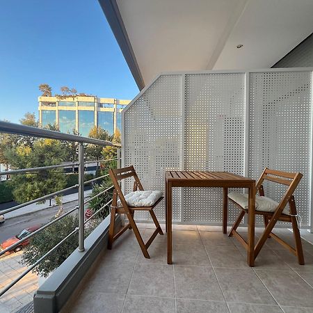 Pentelis Cozy Apt In Paleo Faliro Atena Exterior foto